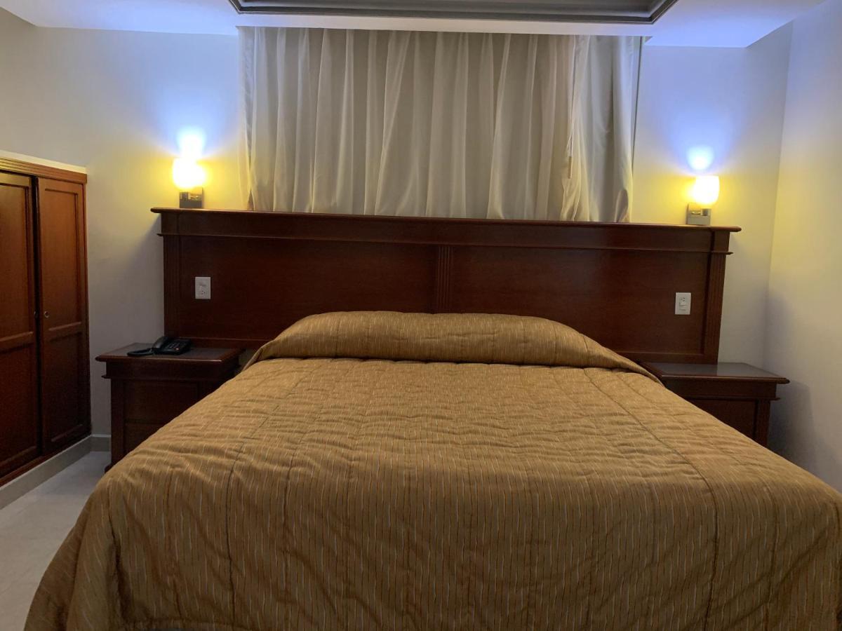 Real Del Sur Motel Moroleon Kültér fotó