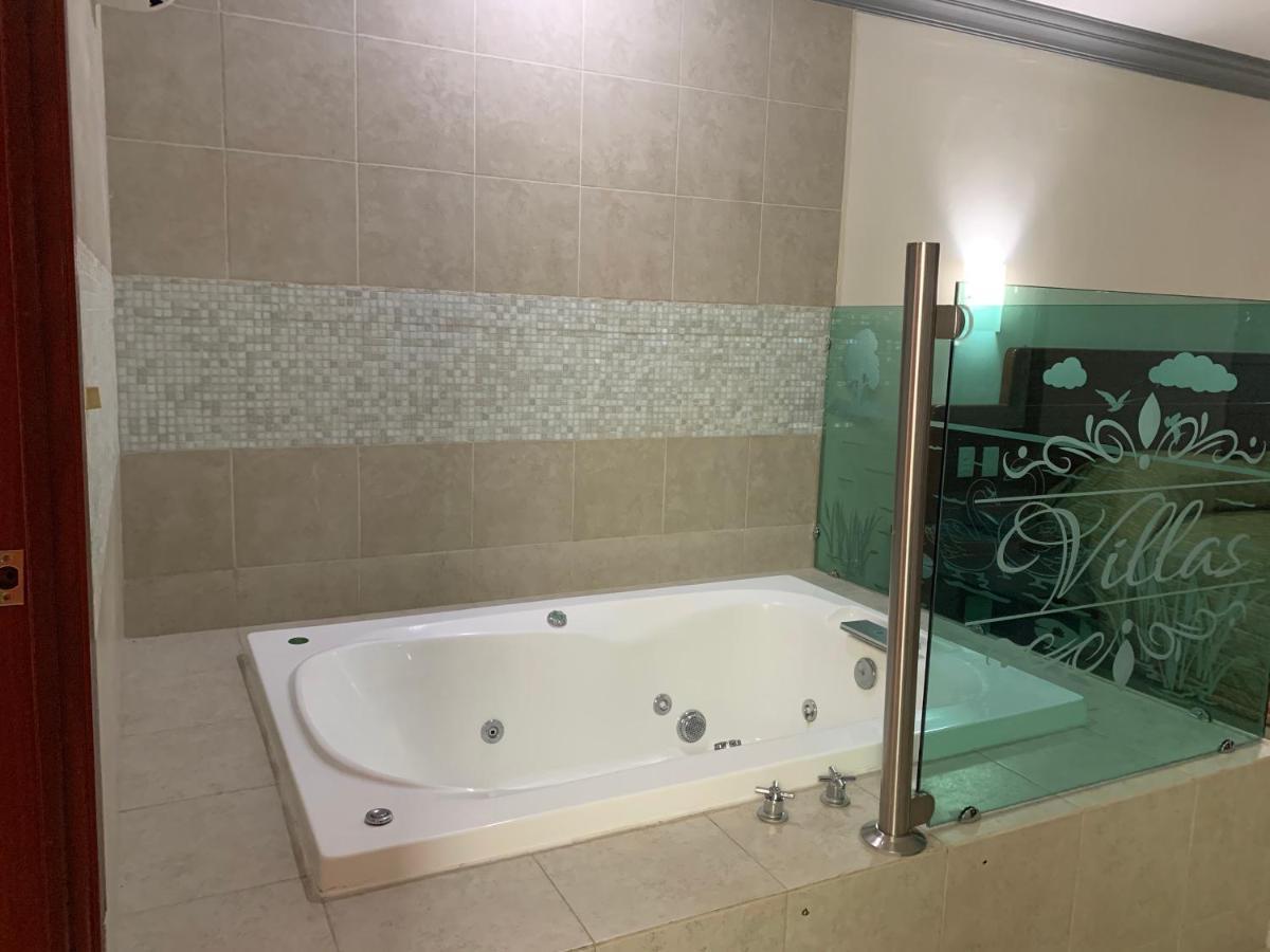 Real Del Sur Motel Moroleon Kültér fotó